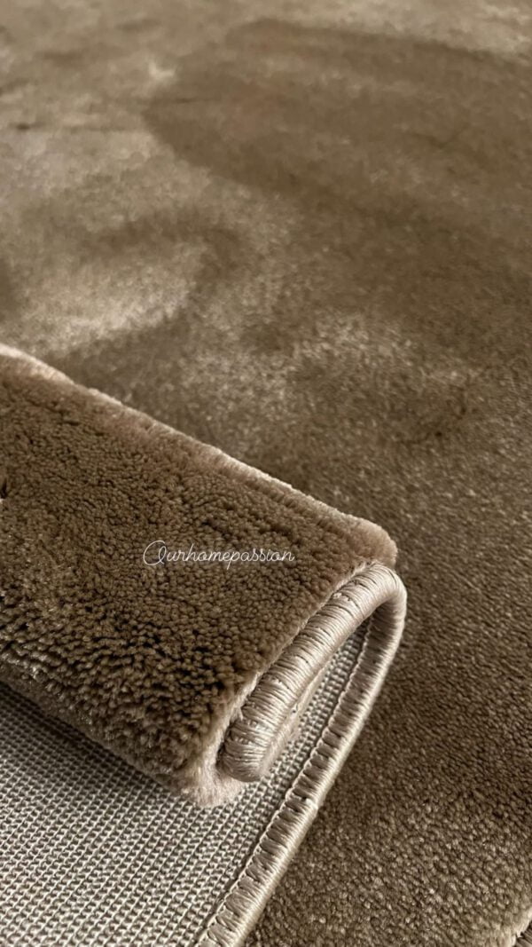 Velvet Darktaupe Bruin