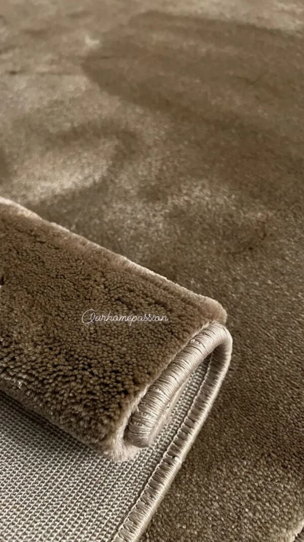 Velvet Darktaupe Bruin