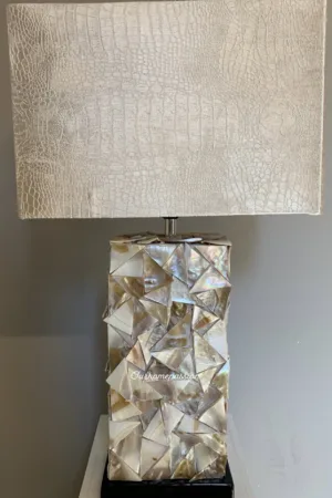 Tafellamp schelpen mother of pearl croco kap 2023