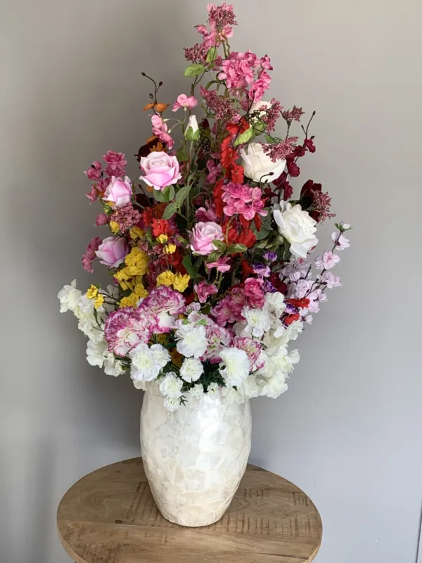 LUXE CREME SCHELPENVAAS BEAUTY OF COLORFULL FLOWERS